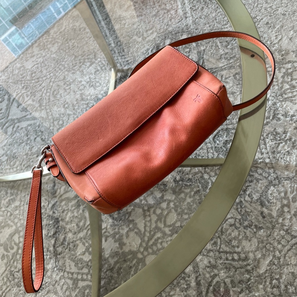 Frye purse